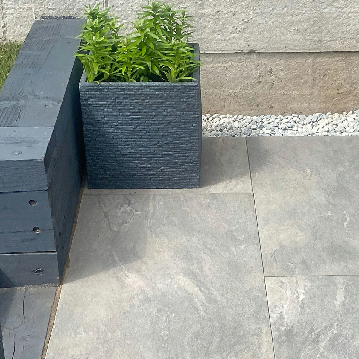 Valencia Grey Outdoor Porcelain Paving Tiles - 1200x600 - 20mm