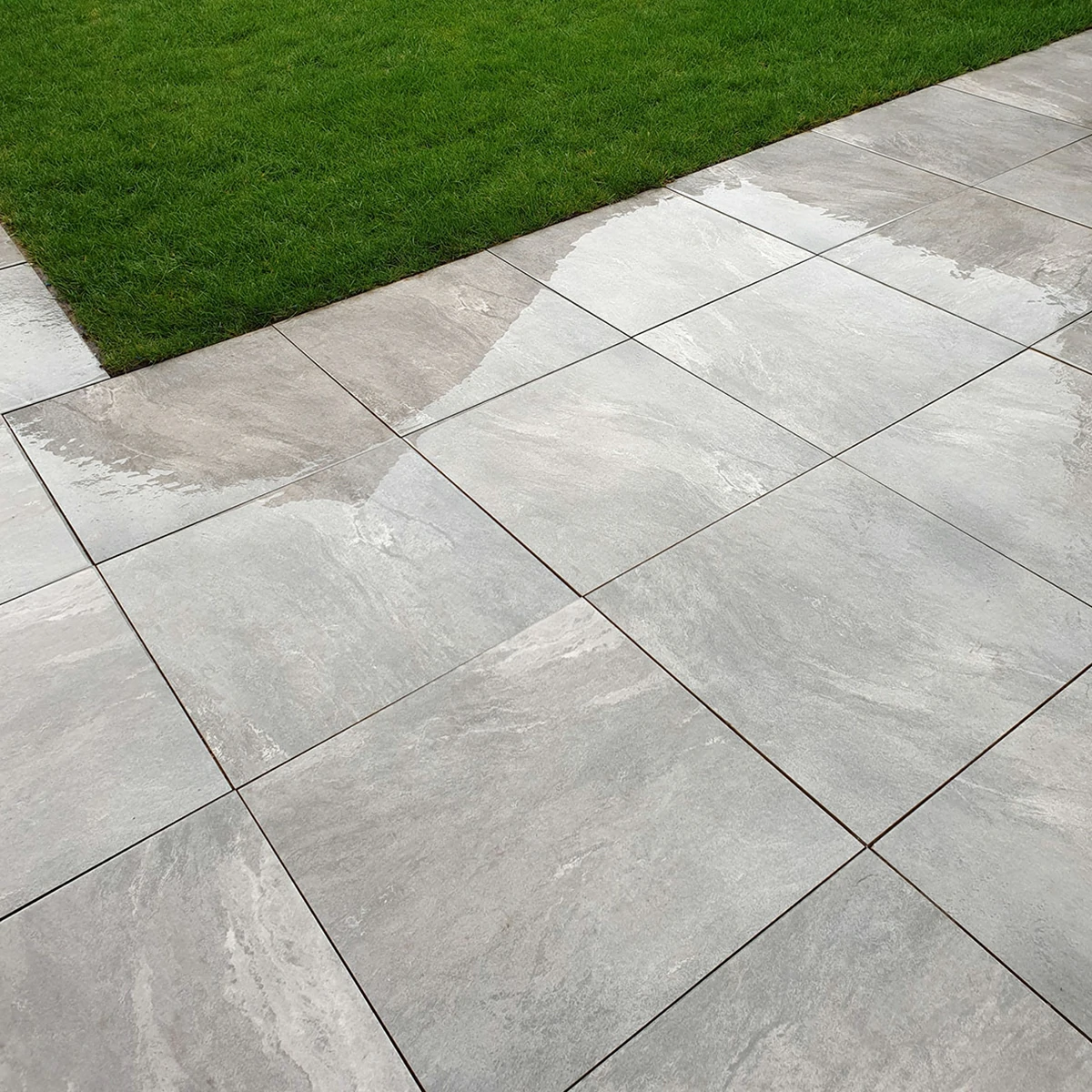 Valencia Grey Outdoor Porcelain Paving Tiles - 600x600 - 20mm