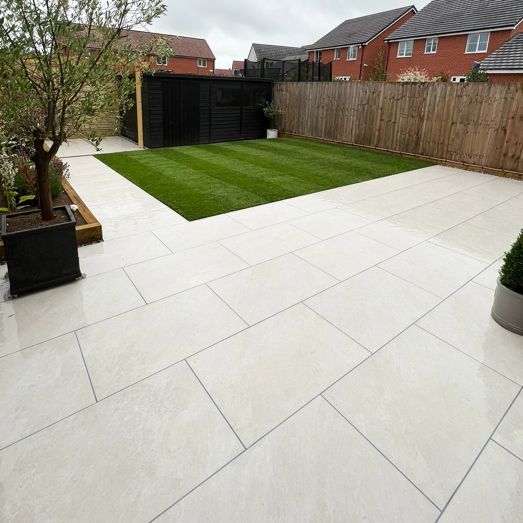 White Outdoor Porcelain Paving Tiles - 600x900 - 20mm