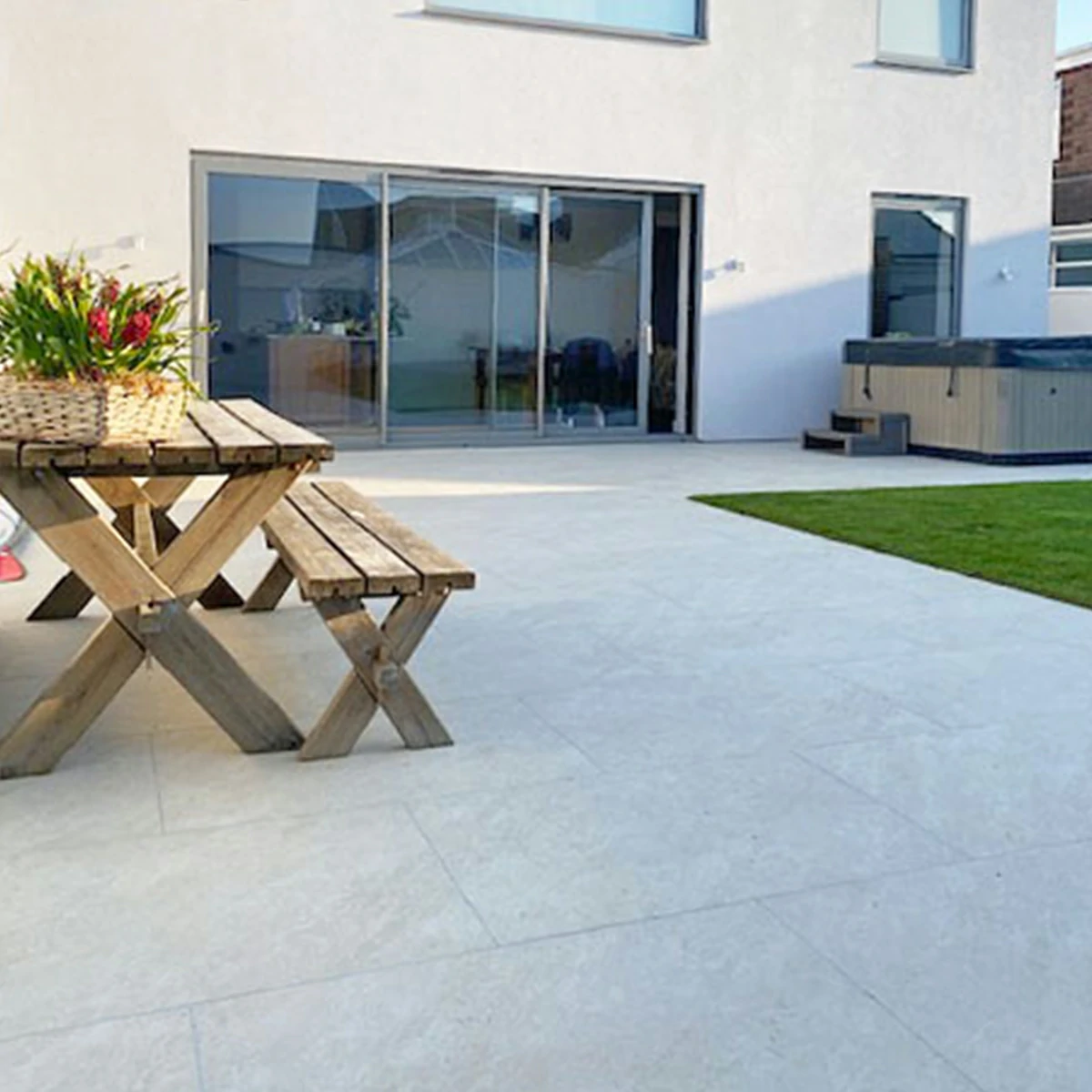 White Outdoor Porcelain Paving Tiles - 600x900 - 20mm